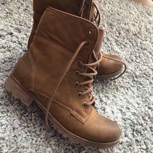 Brown boots